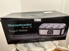 Homeleader K32-031 Nib Yogurt Maker Automatic Digital With 8 Jars