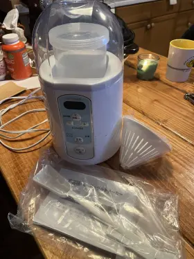 Iris Ohyama Kym-014 Yogurt Maker White