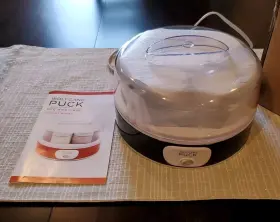 Wolfgang Puck Swpym100 Automatic Yogurt Maker With 7 Glass Jars And Recipes Black Nib